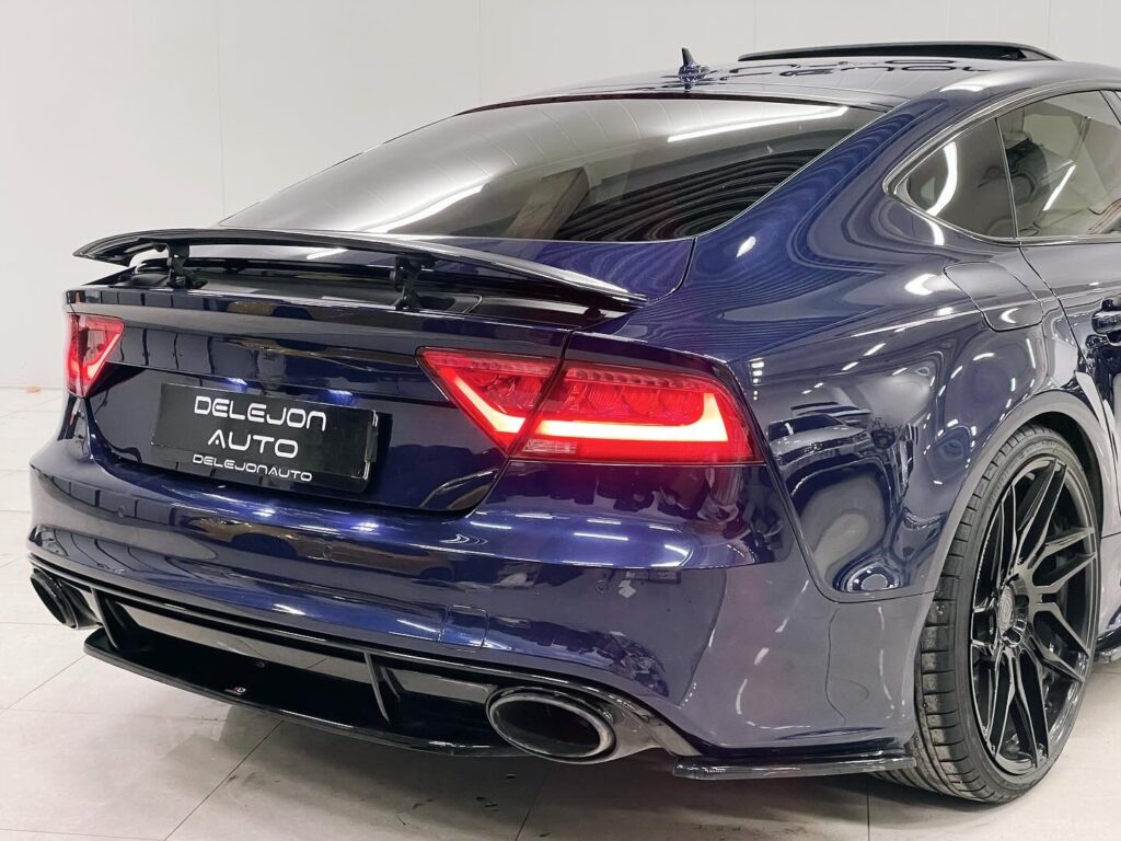 Audi RS7 Sportback Audi Exclusive Svensksåld 720HK