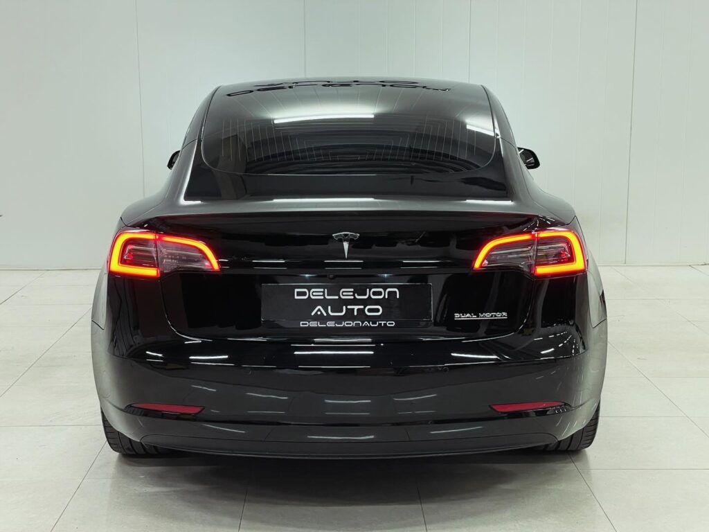 Tesla Model 3 Performance "BlackOut" 510HK