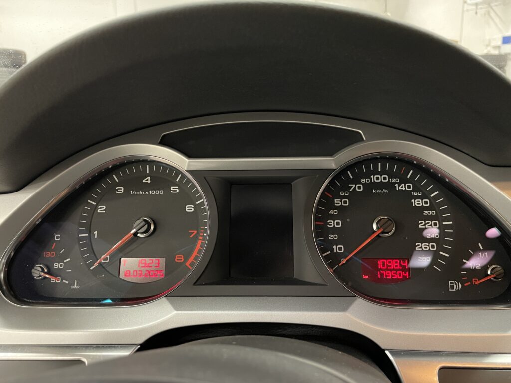 Audi A6 4.2 FSI V8 quattro Armoured B4 Security guard 350HK