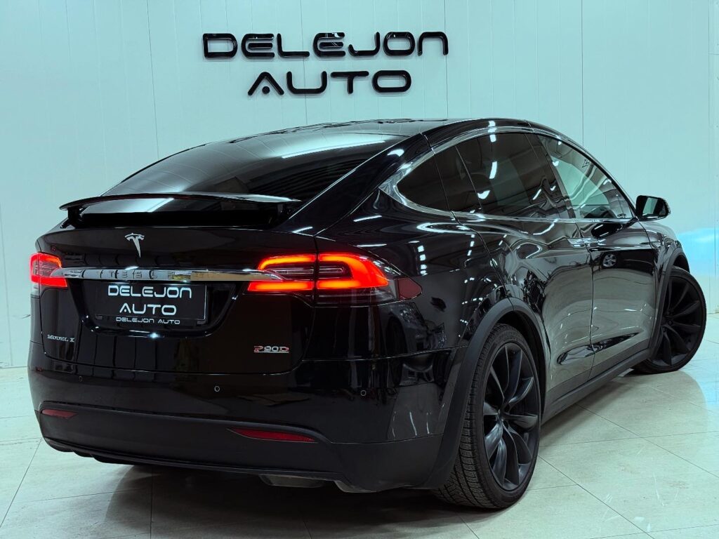 Tesla Model X P90D 7-Sits 772HK