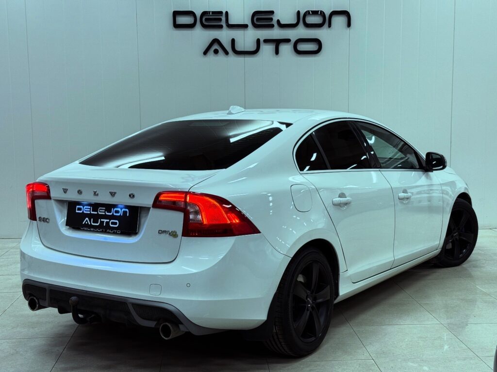 Volvo S60 D2 R-Design 115HK