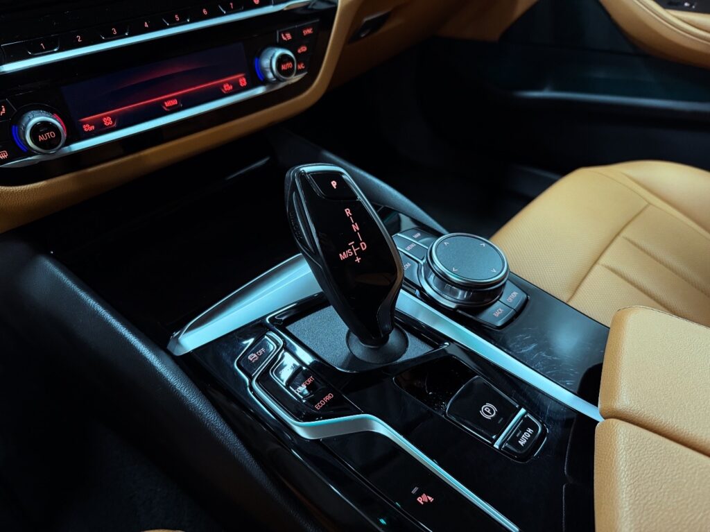 BMW 520 i Touring Sportline Euro 6
