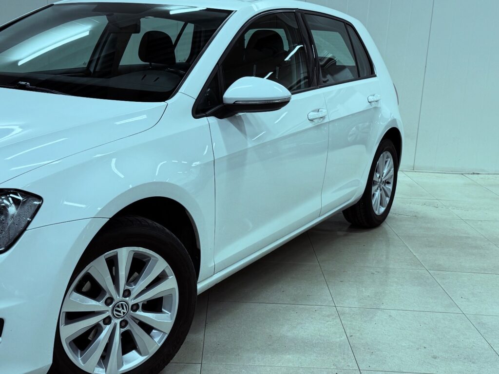 Volkswagen Golf 1.2 TSI Farthållare Carplay Euro 6 110hk